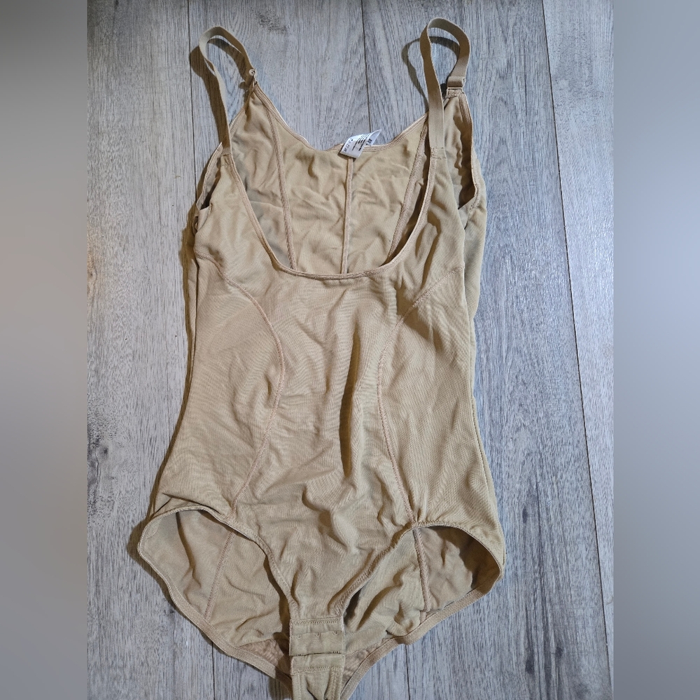 Maidenform Shapewear size XL